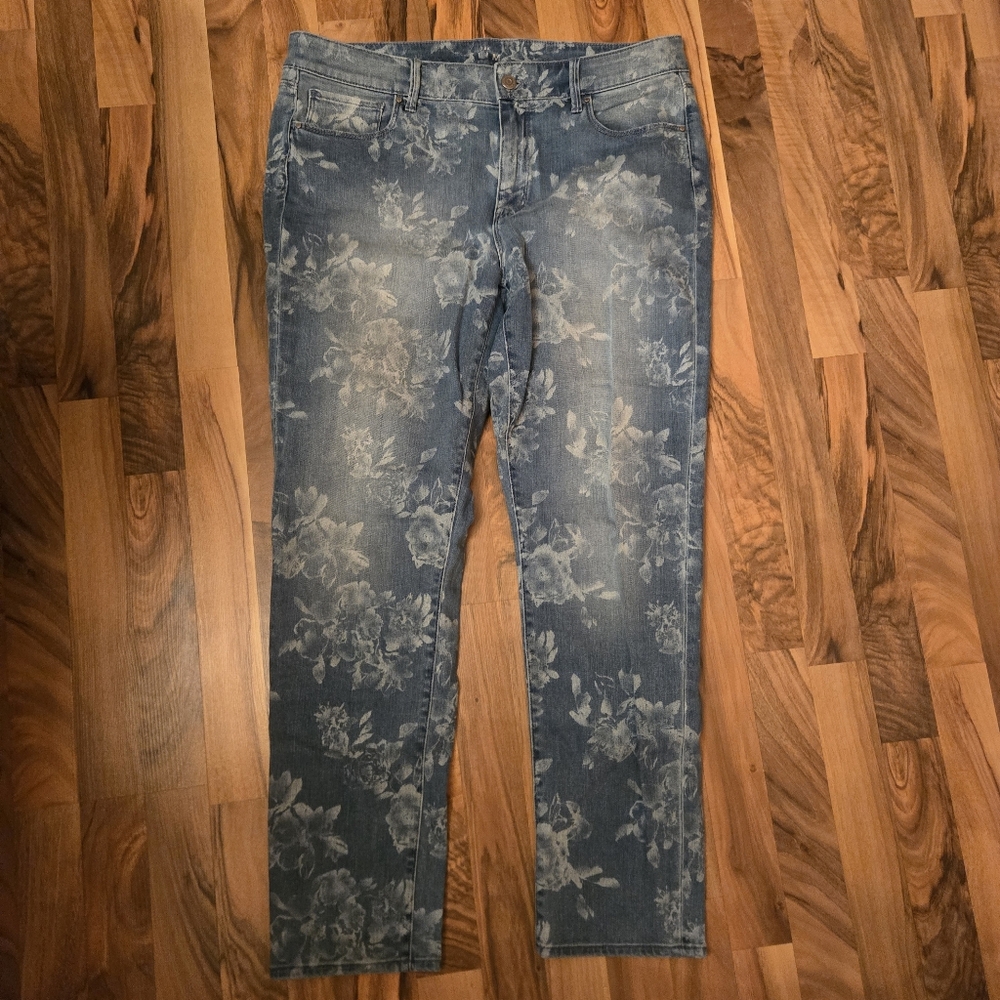 WH|BM size 12 Slim Ankle Jeans
